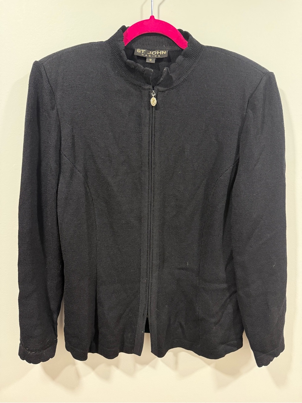 St. John Black Knit Zip-Up Jacket with Subtle Ruffle Collar size 12 Vintage